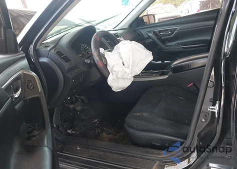 2015 Nissan Altima 2.5 S from USA, damaged, VIN 1N4AL3AP5FC453116